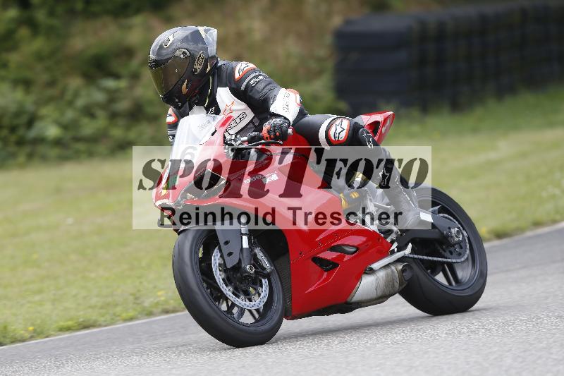 /24 08.06.2025 TZ Motorsport ADR/Gruppe gruen/56